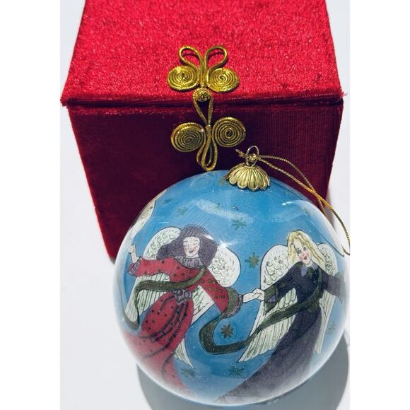 Li Bien "The Angels" Large Reverse Hand Painted 2001 Glass Christmas Ornament - Picture 2 of 9